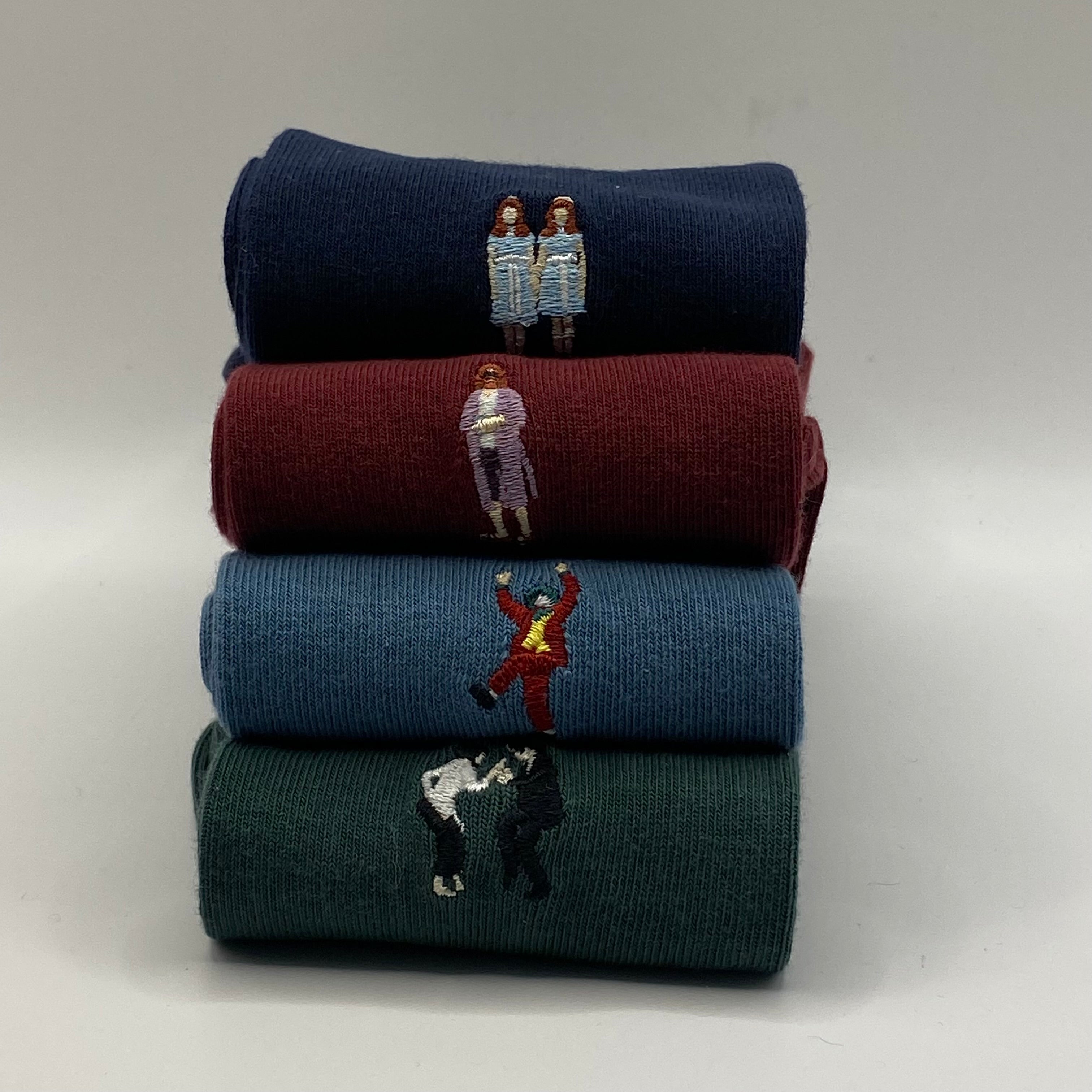 A-DAM, Movie Night, Sokken