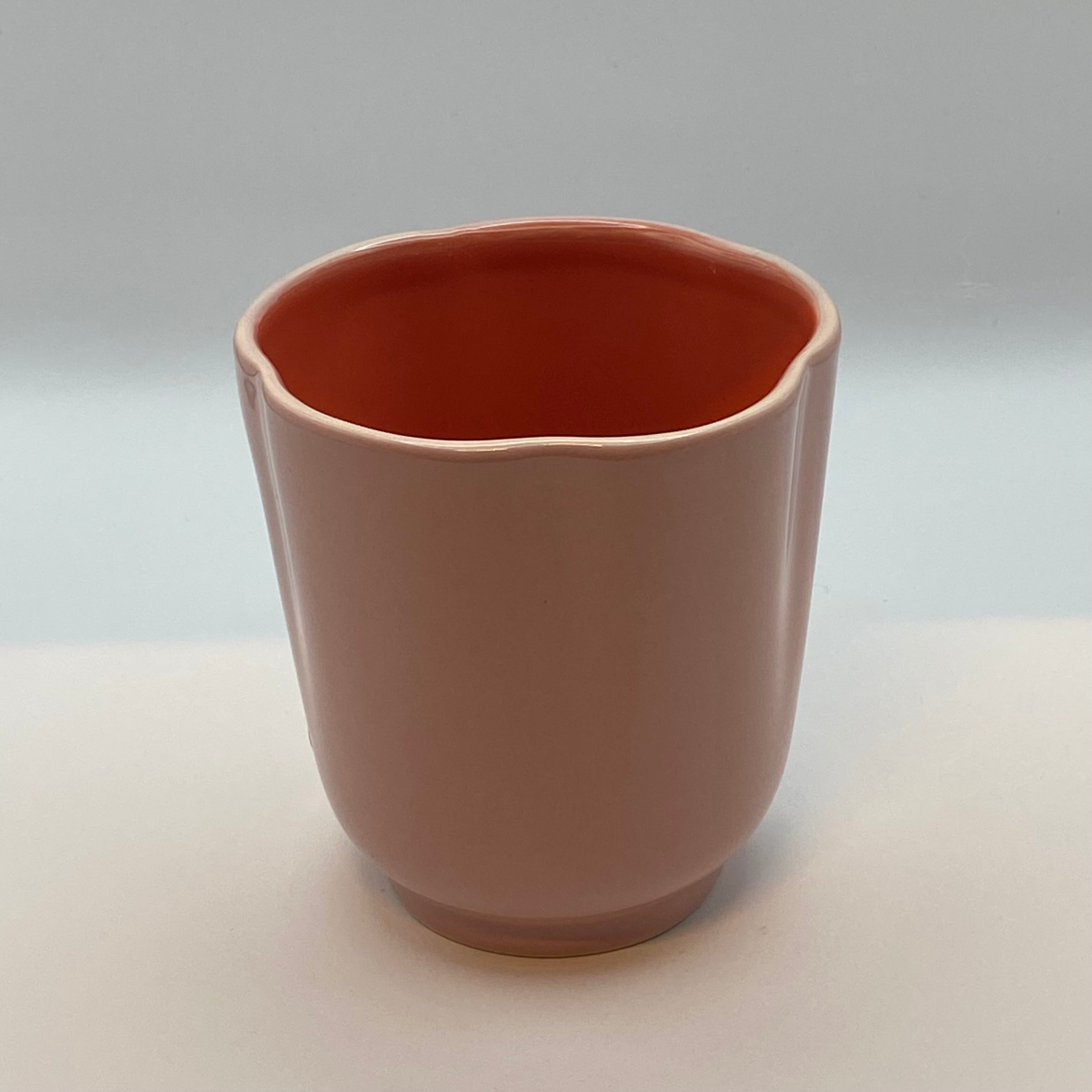 Return To Sender, Mok Flower Roze