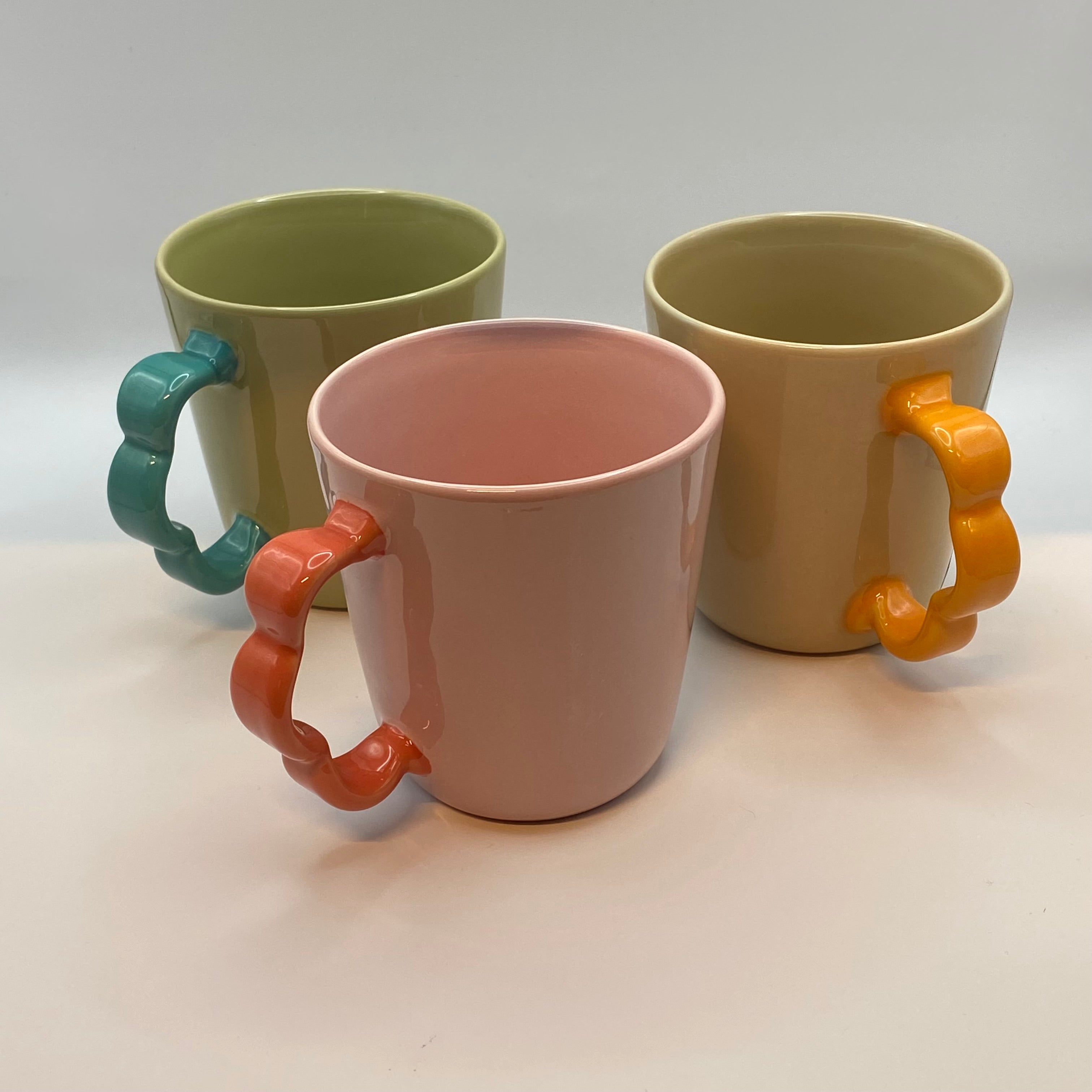 Return To Sender, Mok met oor Groen