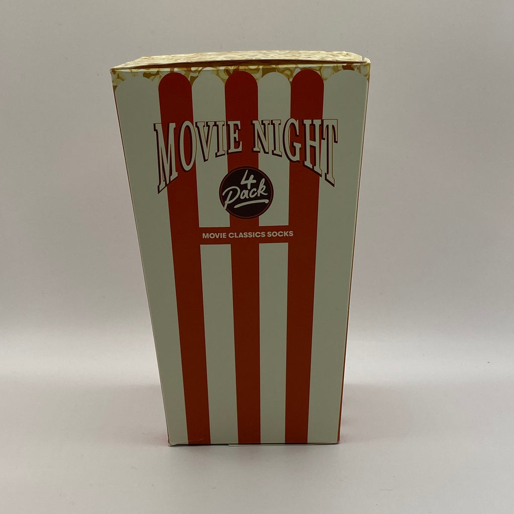 A-DAM, Movie Night, Sokken