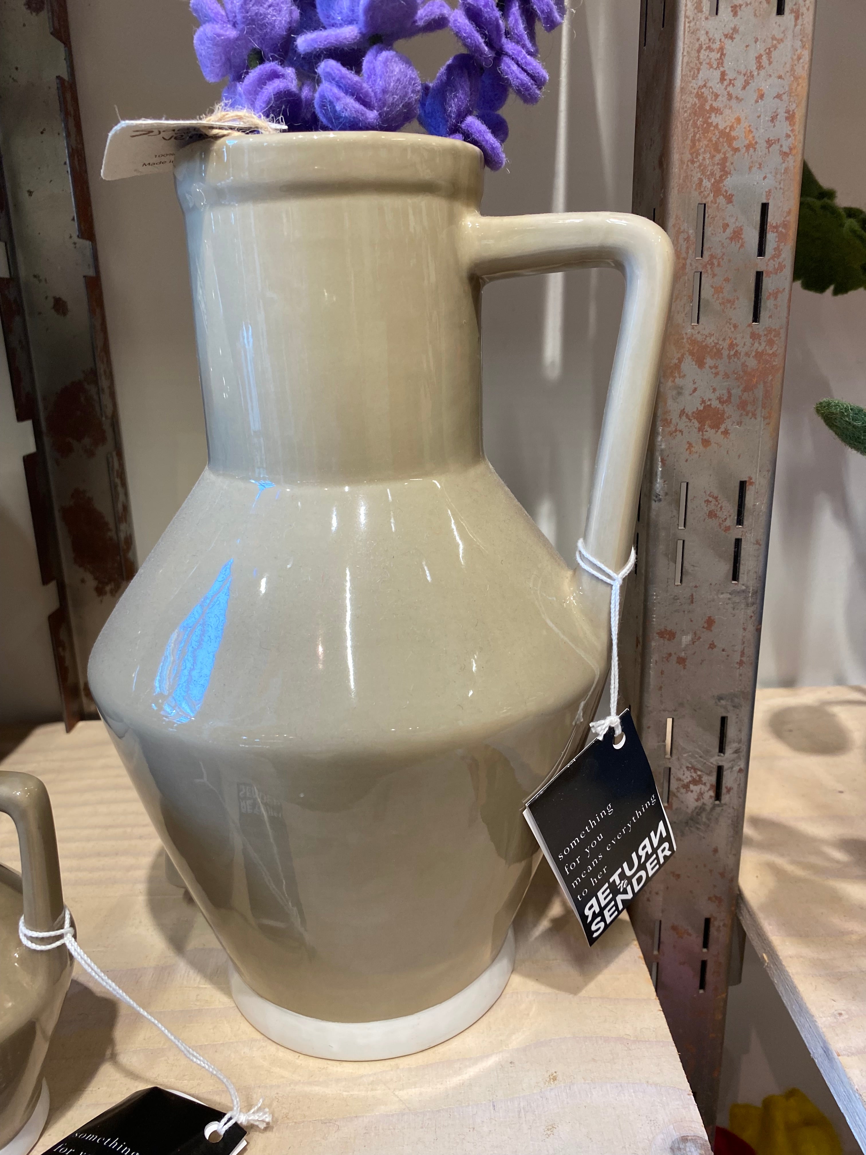 Return To Sender. Vaas 30 cm Grijsblauw